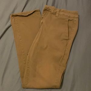 Mens dark khaki pants.